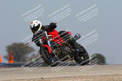 media/Mar-24-2025-2WTD (Mon) [[55b4b08488]]/B Group/1120am (Outside Grapevine)/